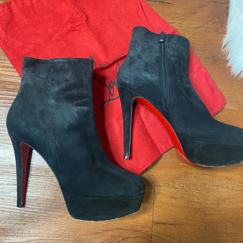 Christian Louboutin booties 37.5